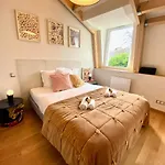 Le Capella, Magnifique Maison Au Calme Avec Garage *