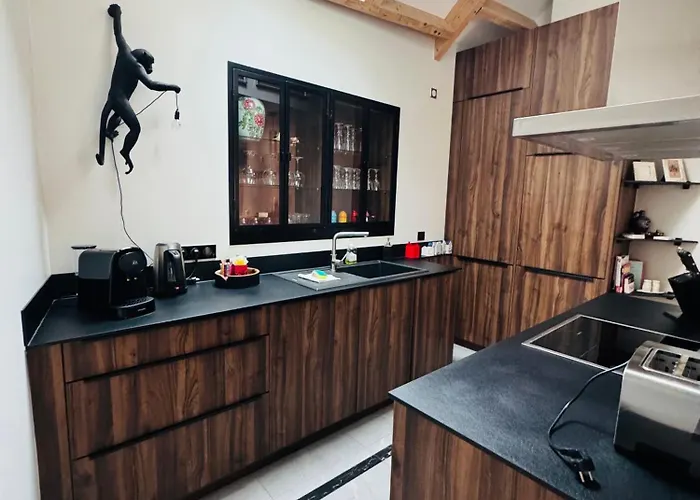 Le Capella, Magnifique Maison Au Calme Avec Garage Apartment *